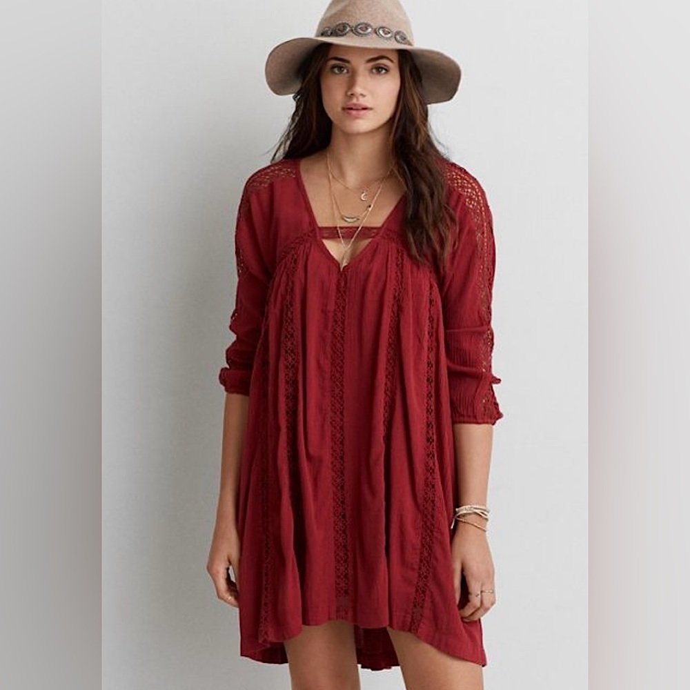 American Eagle Outfitters Burgundy Red Boho Crochet V-Neck Tunic Shift Dress